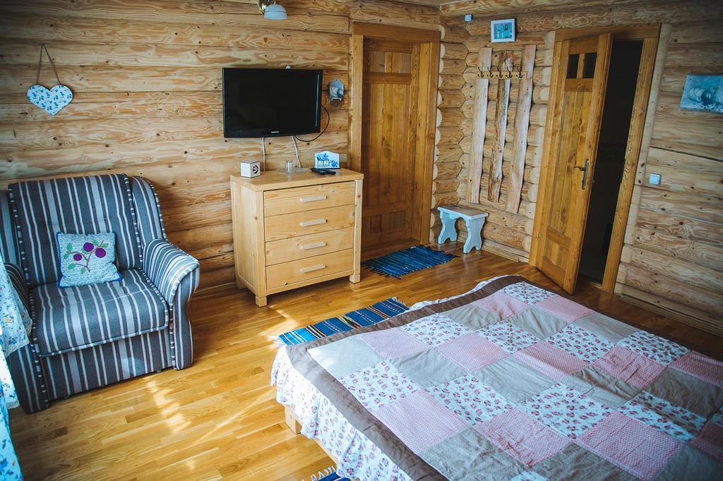 Sadyba Ertash Vyshka Camera foto